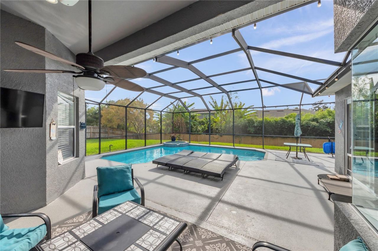 1031 Emerald Hill Way, Valrico, FL 33594 Photo