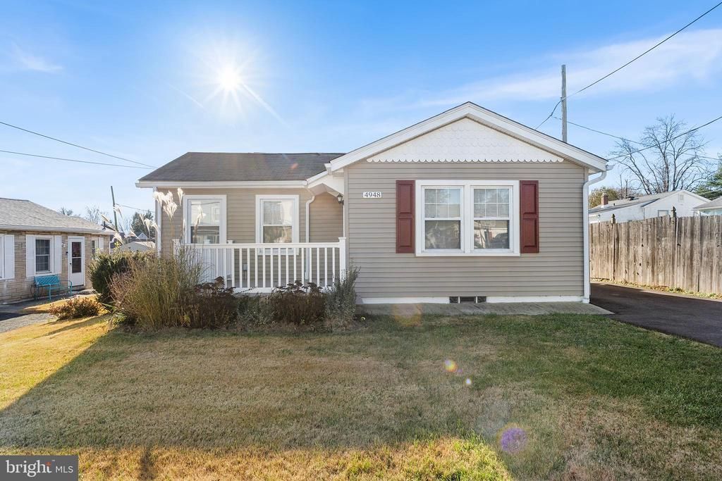 4948 GREENWOOD STREET Brookhaven, PA 