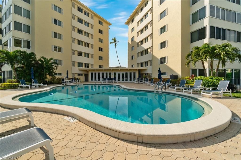 3420 Gulf Shore Blvd N, Unit 63, Naples, FL 34103 Photo