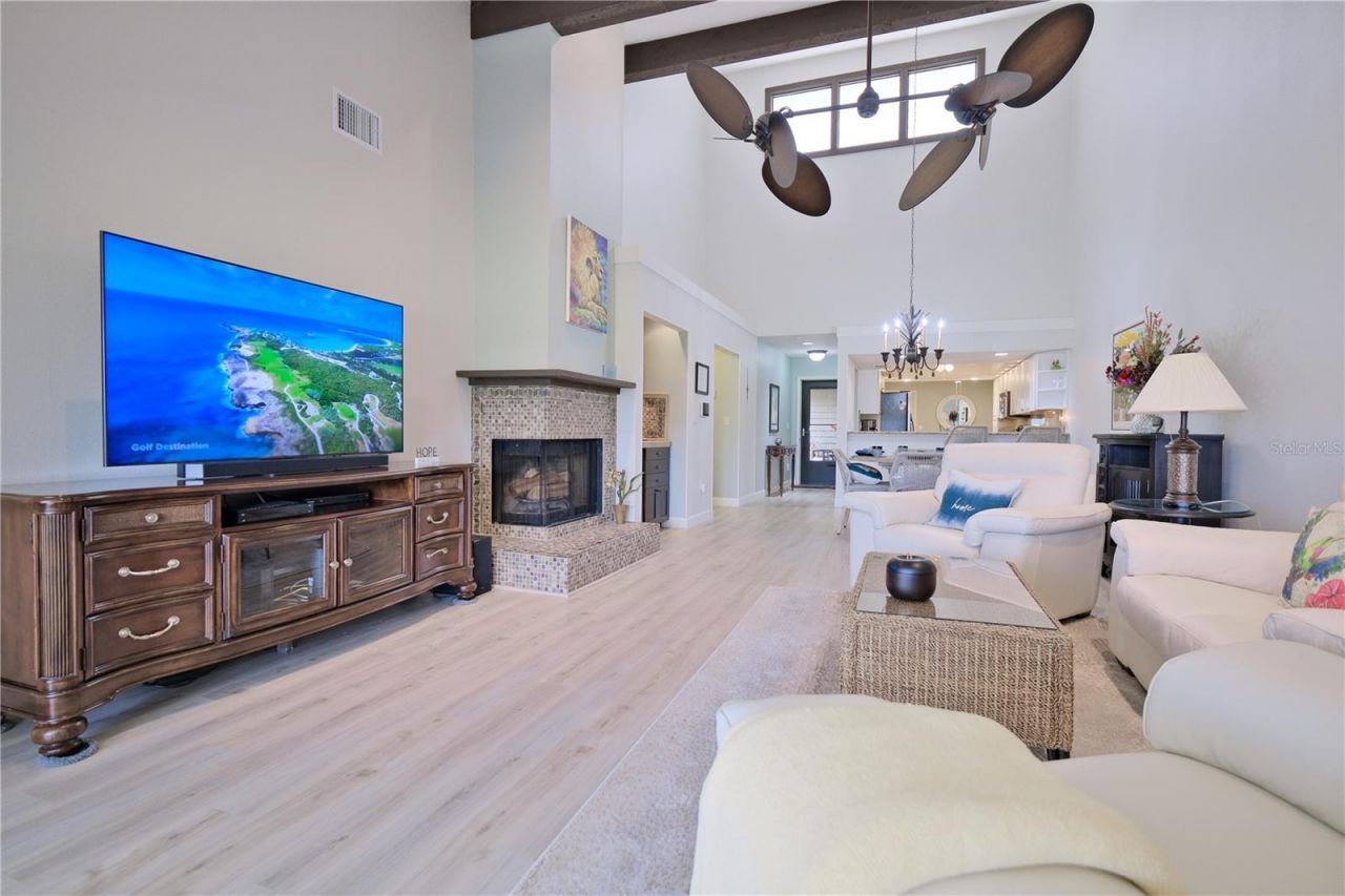 3605 Avenida Madera, Unit A, Bradenton, FL 34210 Photo