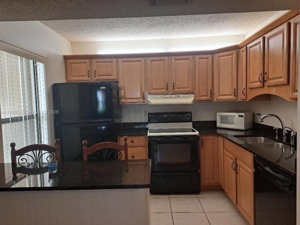 11532 NW 10th St, Unit 11532, Pembroke Pines, FL 33026 Photo