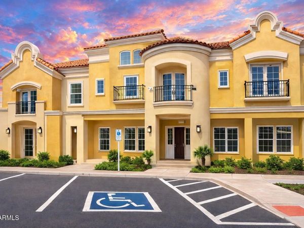 121 N CALIFORNIA Street, Unit 29, Chandler, AZ 85225