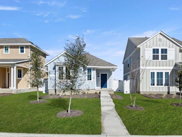 167 Daylily DR, Elgin, TX 78621