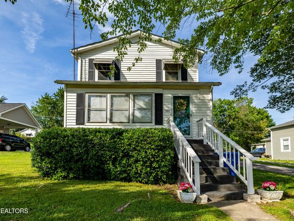 1240 N Wright Rd, Alcoa, TN 37701