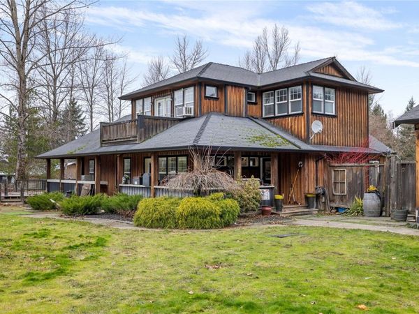 3805 Kriscott Rd, Whiskey Creek, BC V9K 1V5