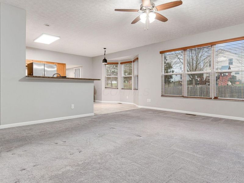 8133 Worthington Crsg Drive, Westerville, OH 43081 Photo 10