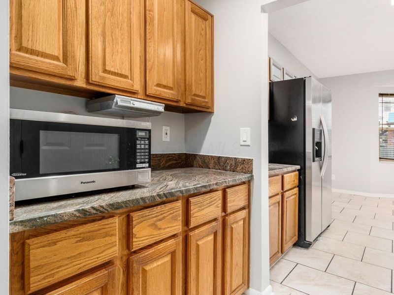 8133 Worthington Crsg Drive, Westerville, OH 43081 Photo 15