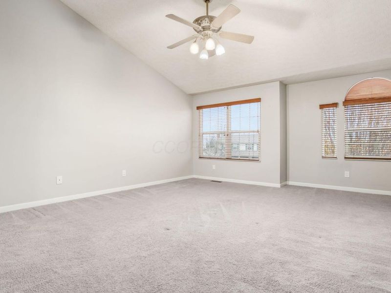 8133 Worthington Crsg Drive, Westerville, OH 43081 Photo 20