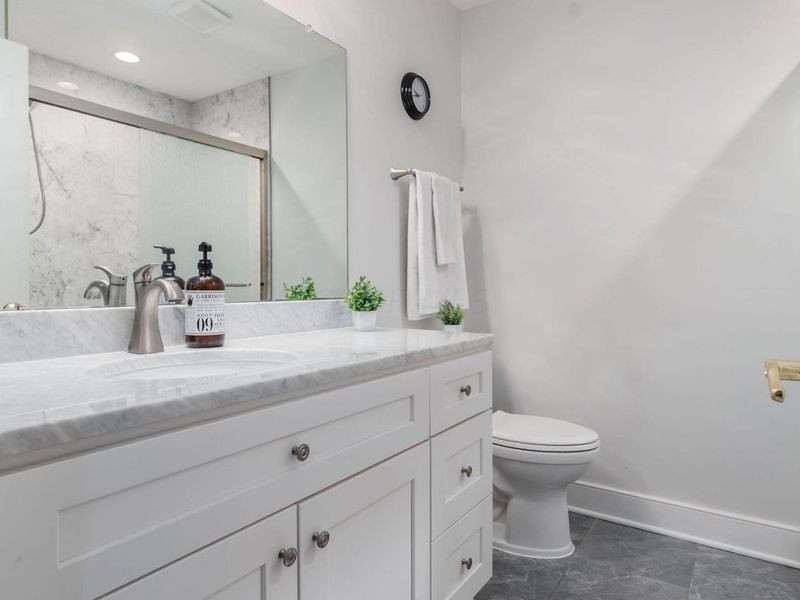 8133 Worthington Crsg Drive, Westerville, OH 43081 Photo 28