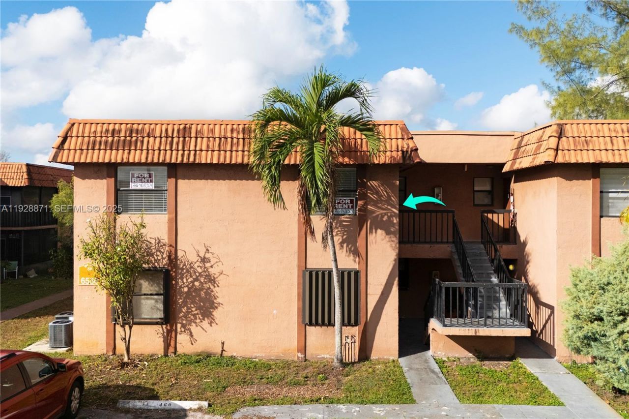 6580 W 27th Ct, Unit 58-21, Hialeah, FL 33016 Photo