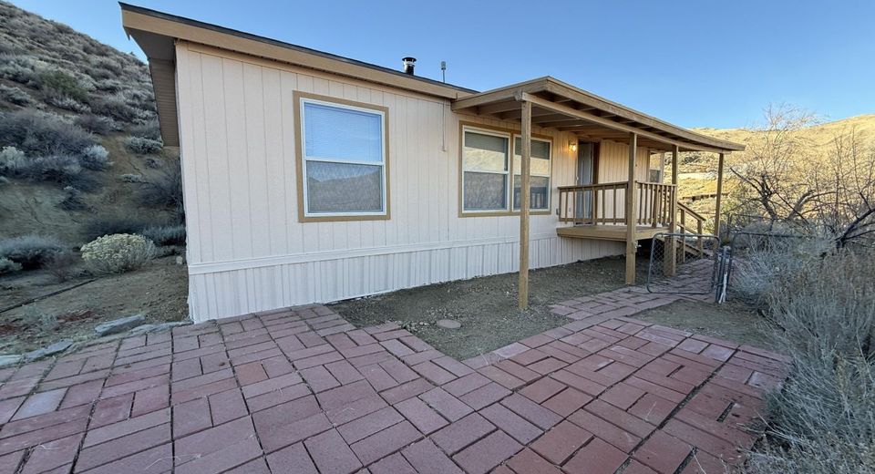 1166 Slate Road, Topaz Ranch Estates, NV 89444 Photo