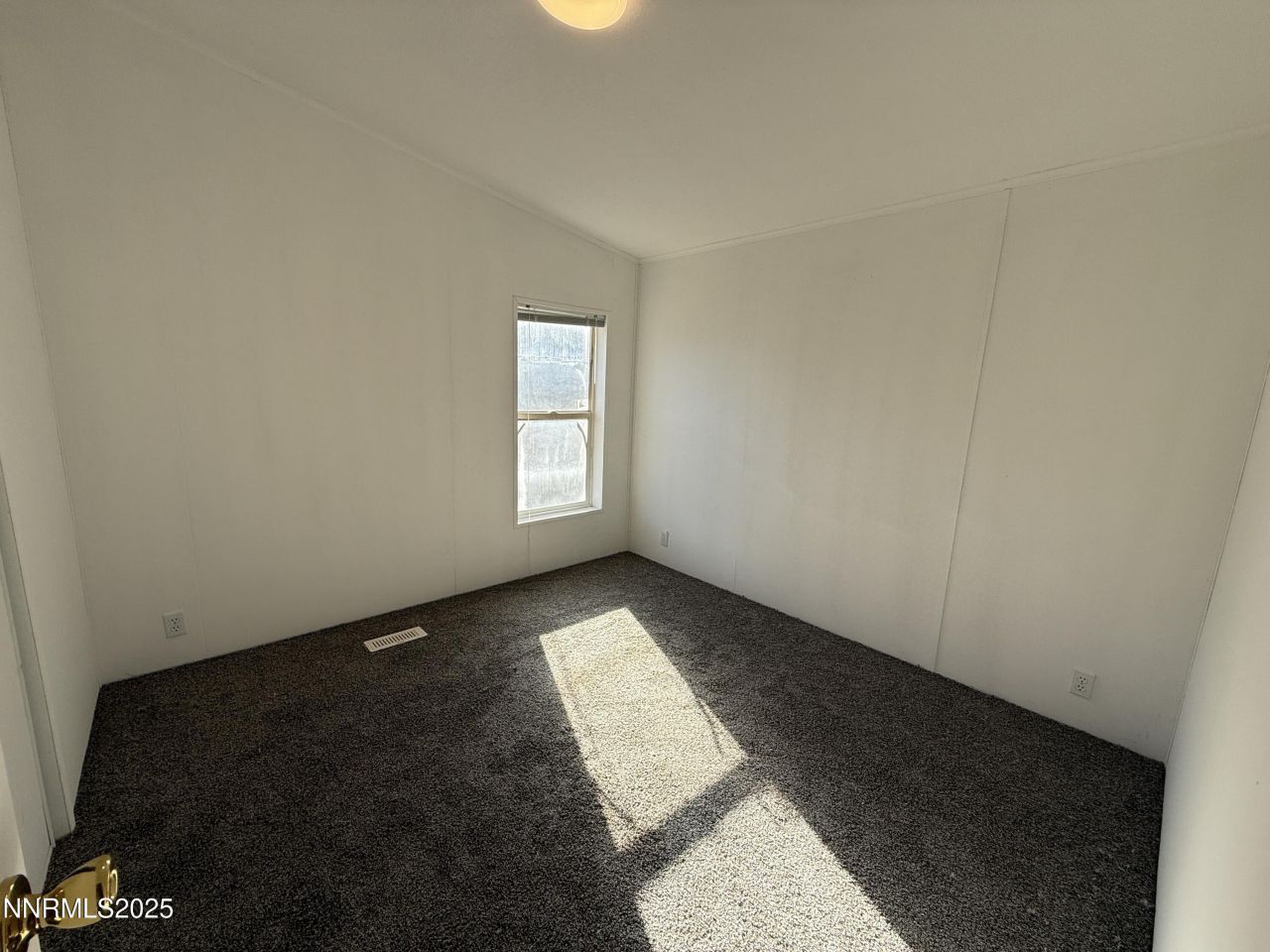 1166 Slate Road, Topaz Ranch Estates, NV 89444 Photo