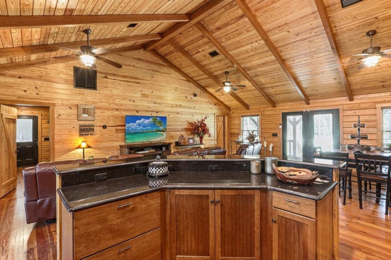 501 Duncan Lane Ne, Steinhatchee, FL 32359 Photo