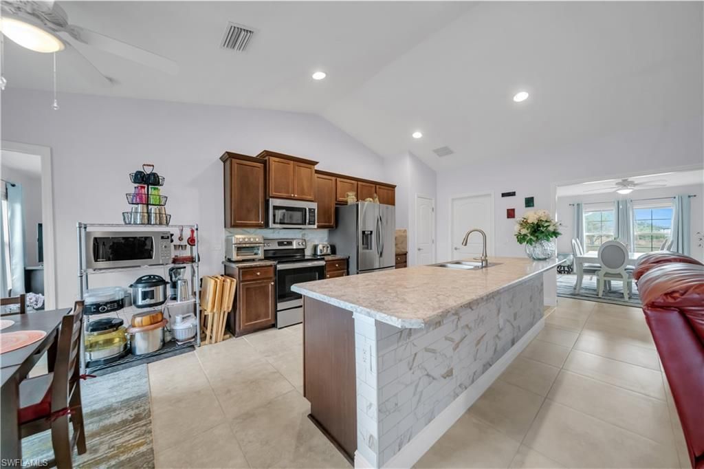 4344 NE 9th Ct, Cape Coral, FL 33909 Photo