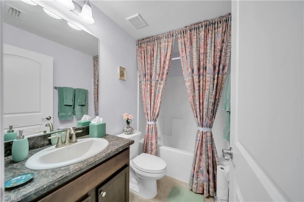 4344 NE 9th Ct, Cape Coral, FL 33909 Photo