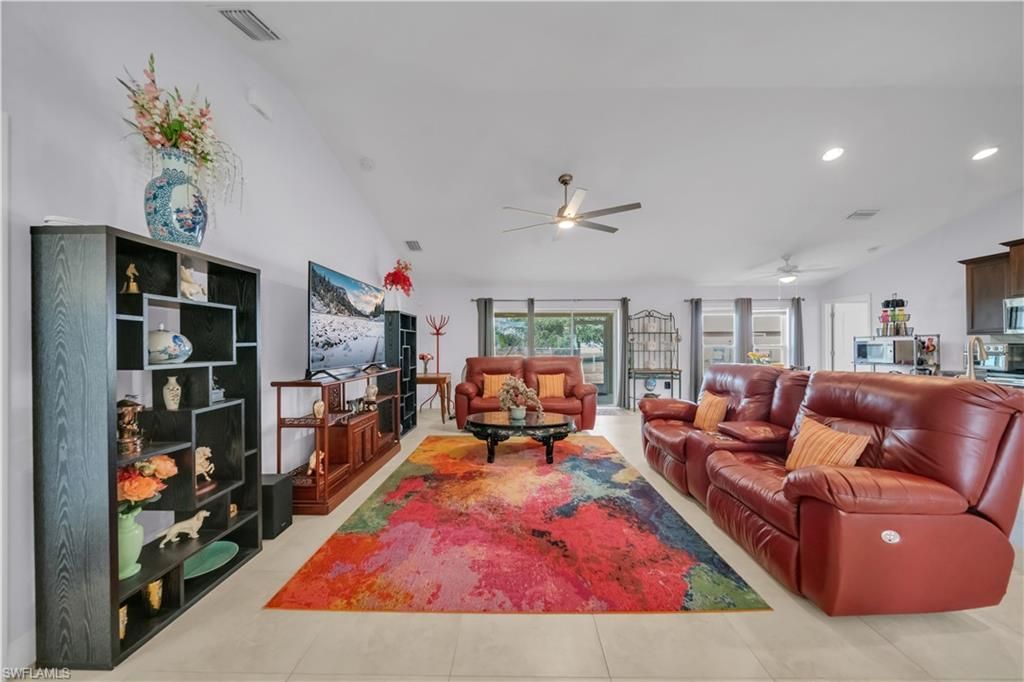 4344 NE 9th Ct, Cape Coral, FL 33909 Photo