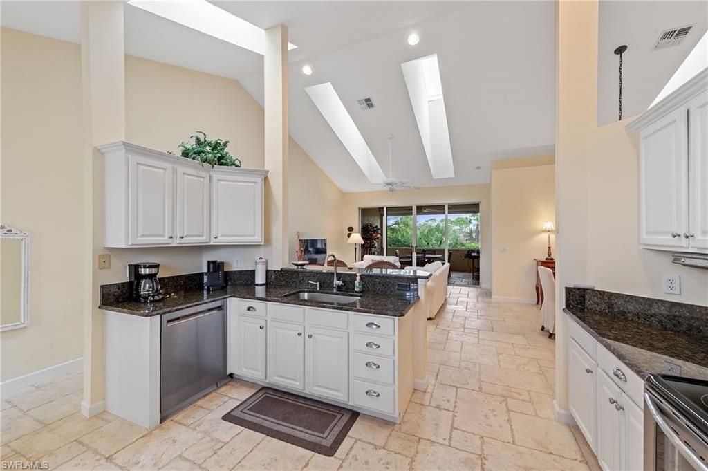 25140 Goldcrest Dr, Unit 622, Bonita Springs, FL 34134 Photo
