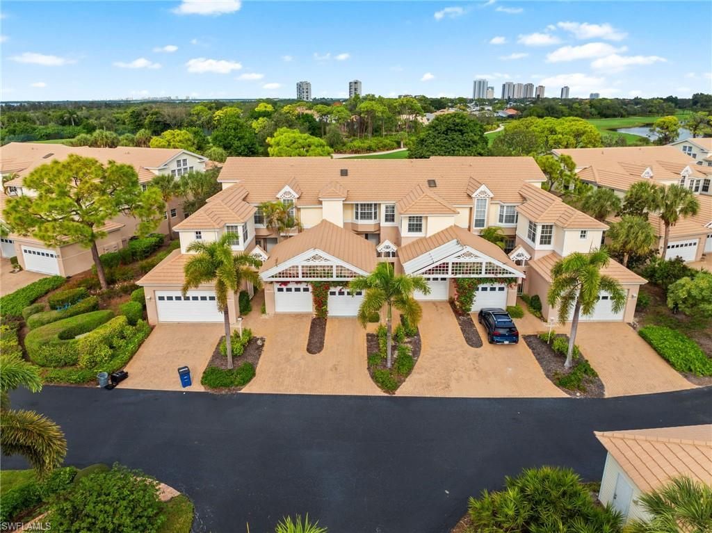 25140 Goldcrest Dr, Unit 622, Bonita Springs, FL 34134 Photo