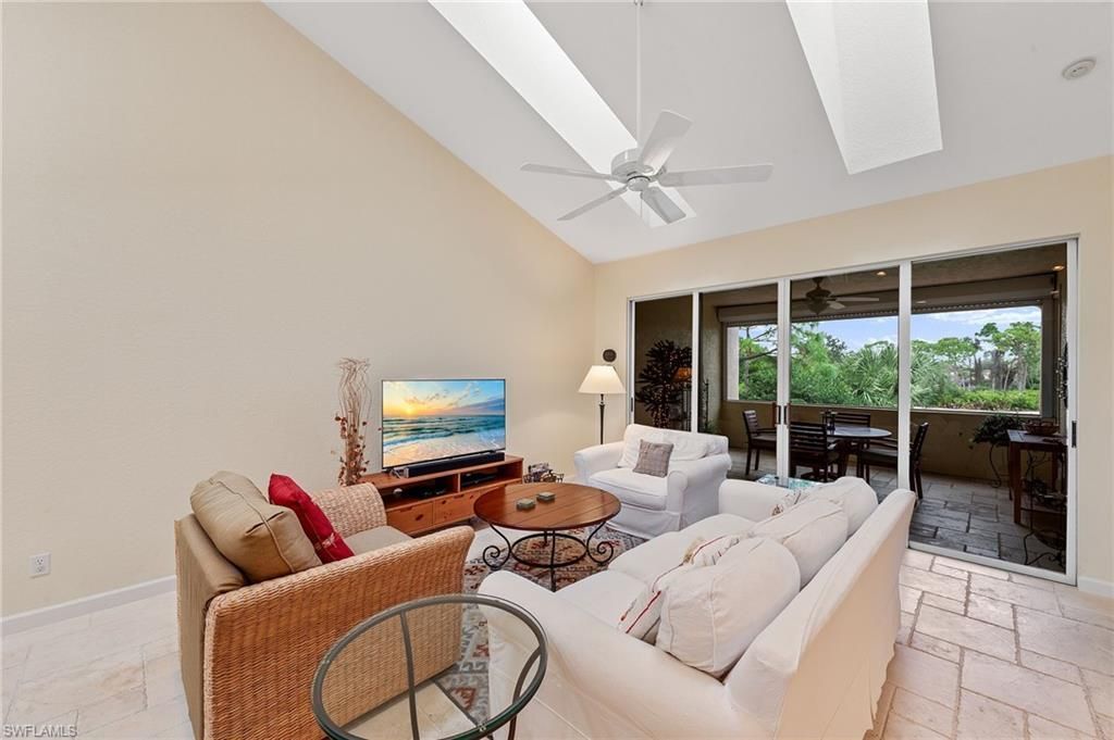 25140 Goldcrest Dr, Unit 622, Bonita Springs, FL 34134 Photo