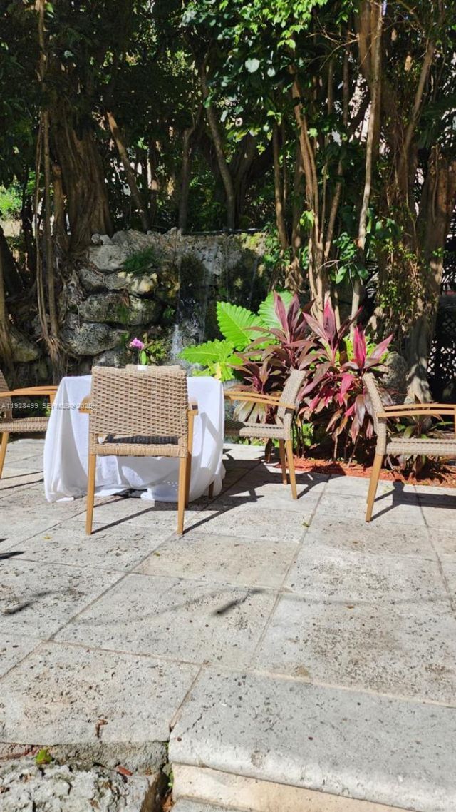 2951 S Bayshore Dr, Unit 1012, Miami, FL 33133 Photo