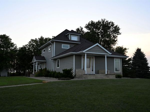 2670 380th Street, Jewell, IA 50130