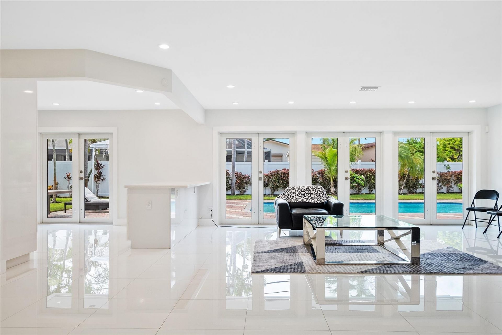 21100 Highland Lakes Boulevard, Miami, FL 33179 Photo