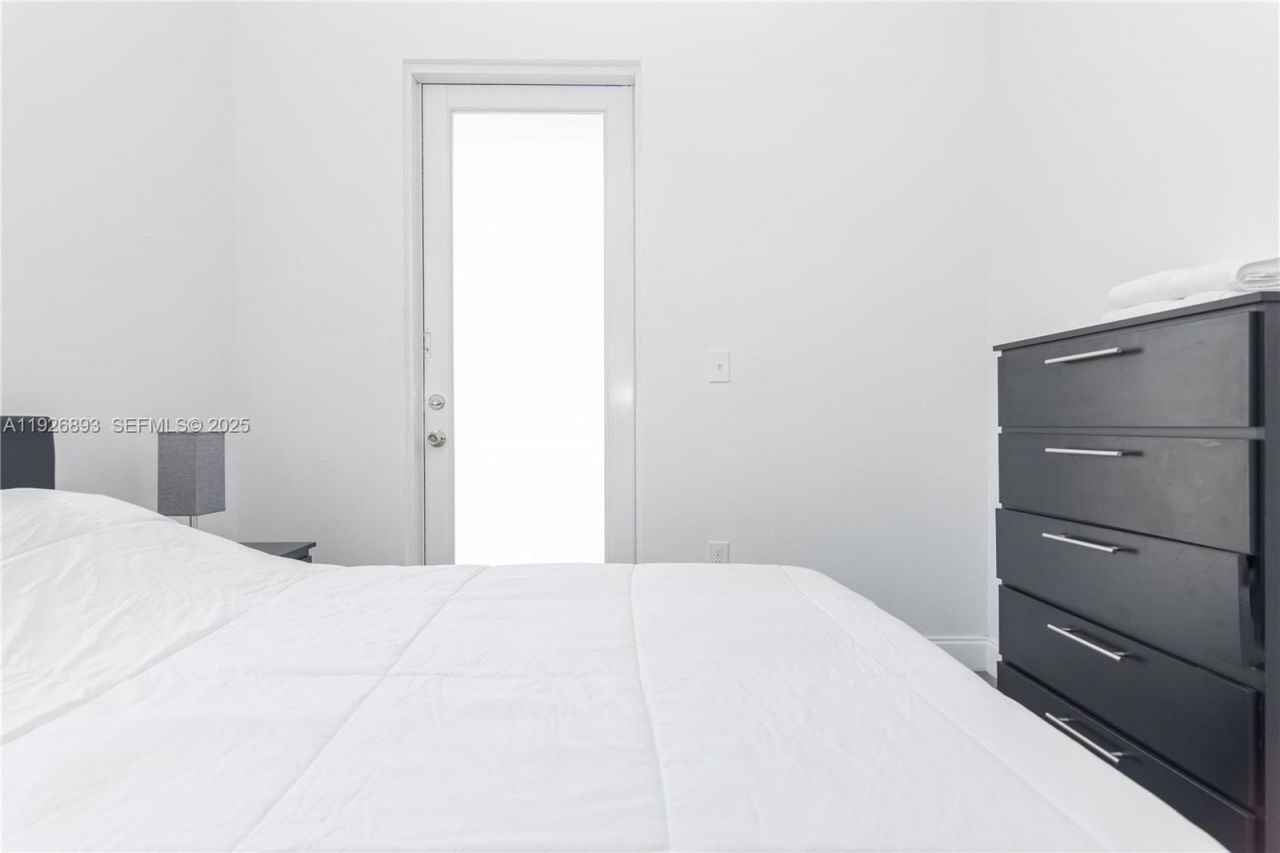 1968 NW 25th Ave, Miami, FL 33125 Photo