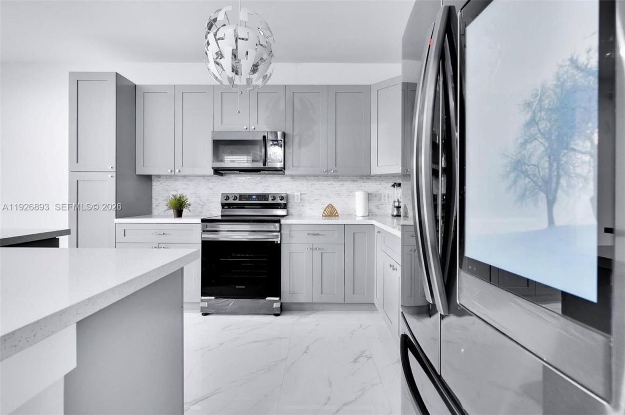 1968 NW 25th Ave, Miami, FL 33125 Photo