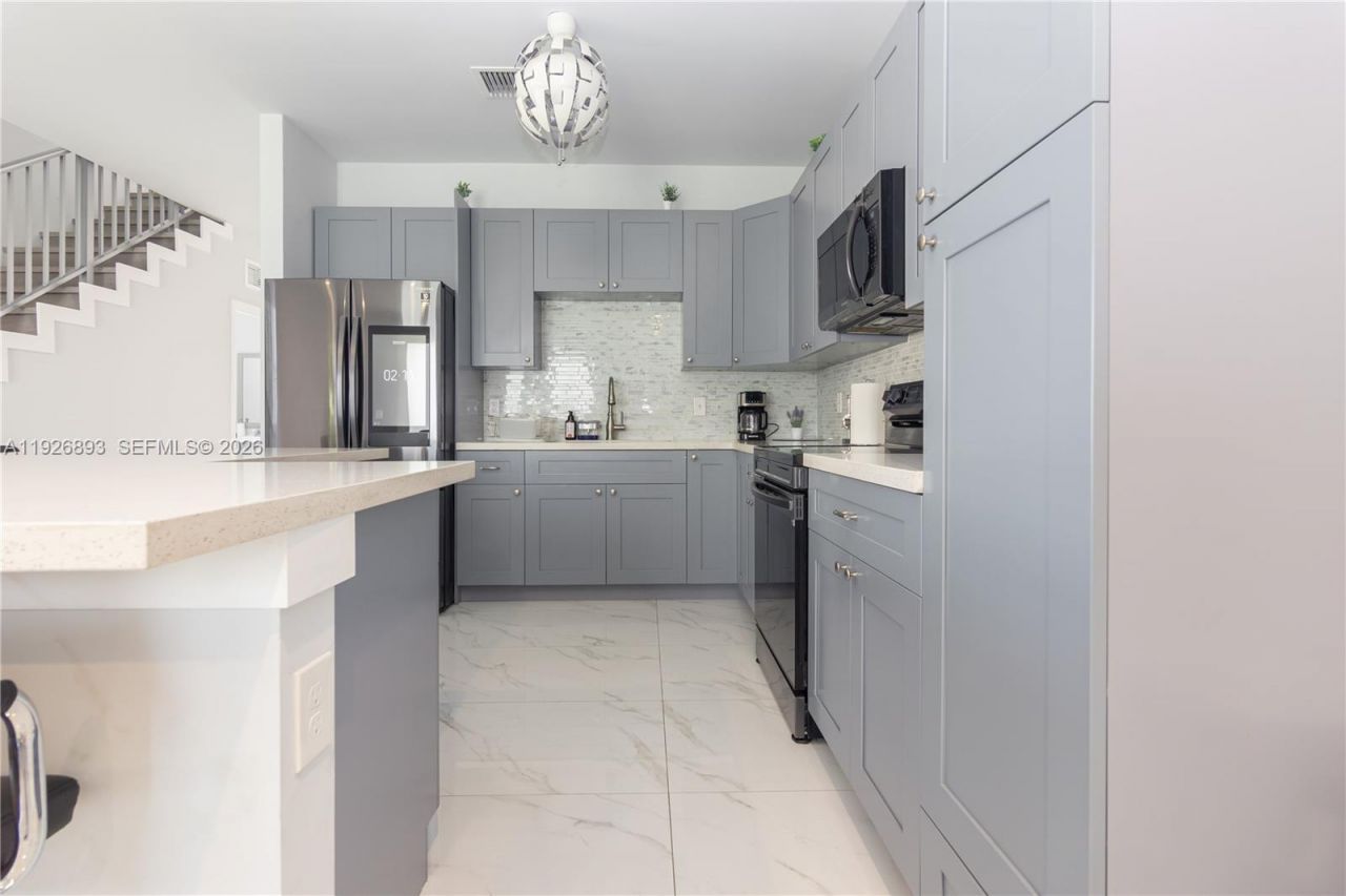 1968 NW 25th Ave, Miami, FL 33125 Photo