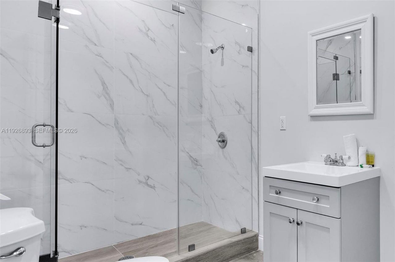 1968 NW 25th Ave, Miami, FL 33125 Photo