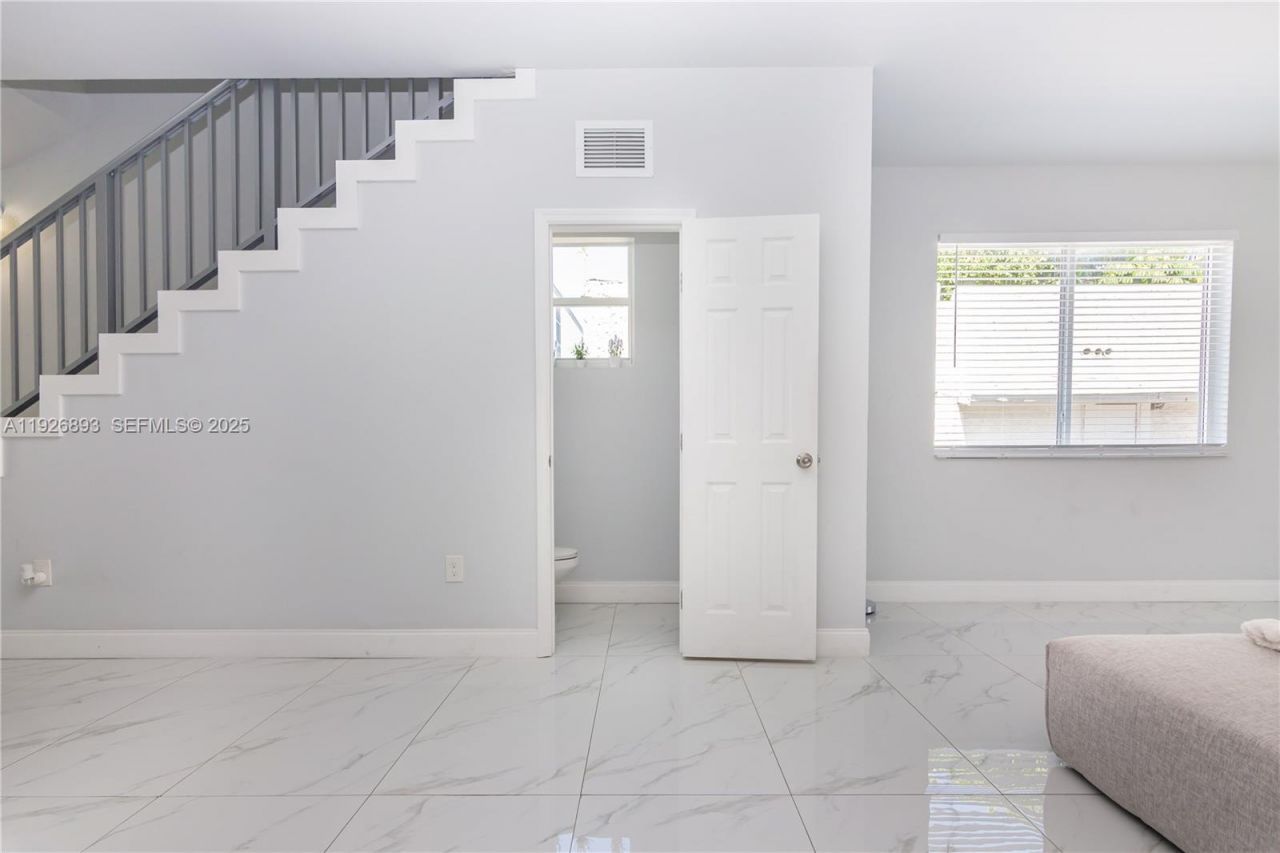 1968 NW 25th Ave, Miami, FL 33125 Photo