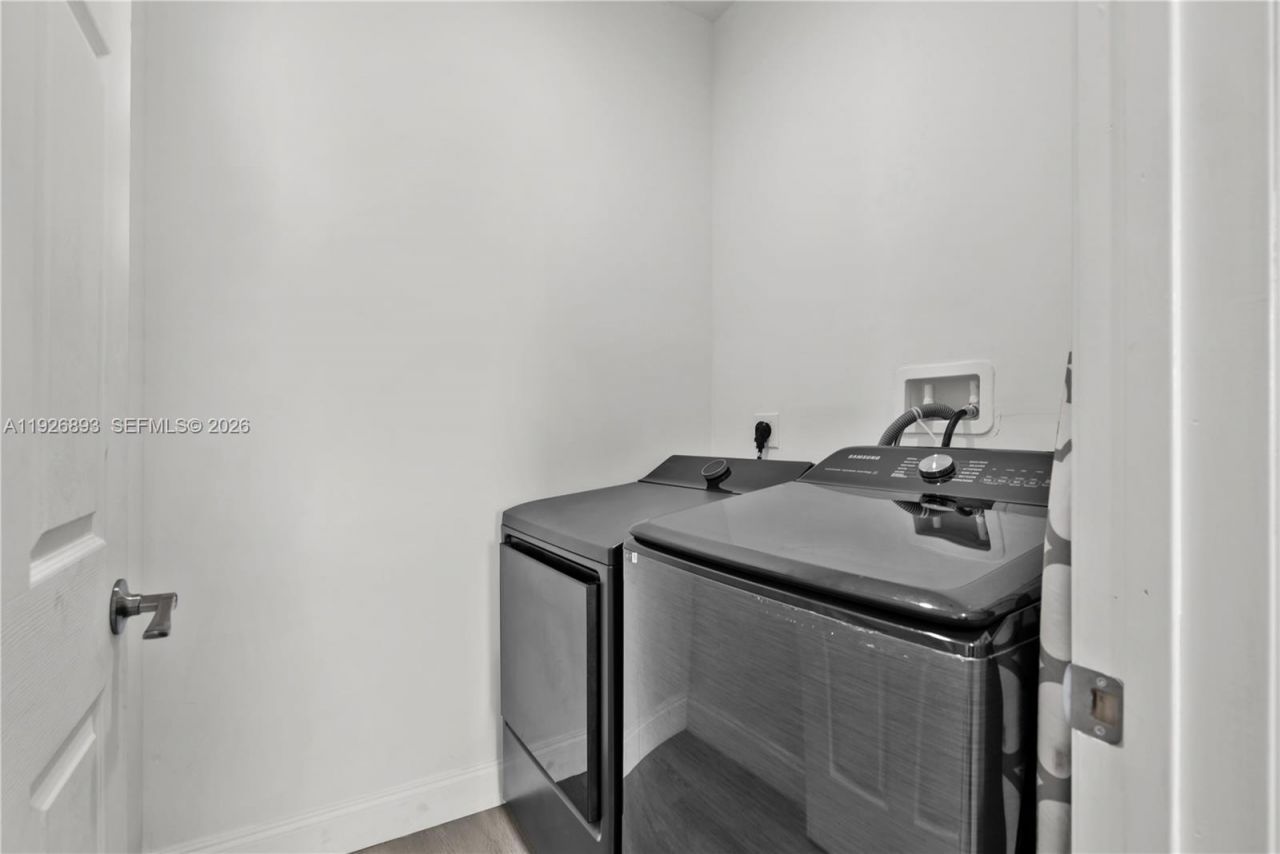 1968 NW 25th Ave, Miami, FL 33125 Photo