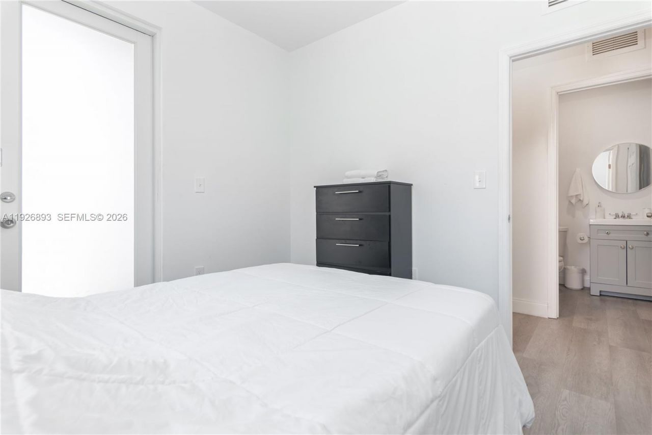 1968 NW 25th Ave, Miami, FL 33125 Photo