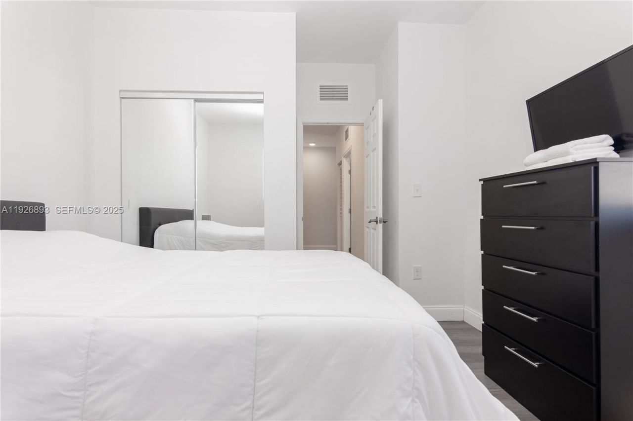 1968 NW 25th Ave, Miami, FL 33125 Photo