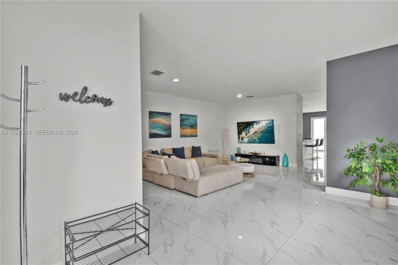 1968 NW 25th Ave, Miami, FL 33125 Photo