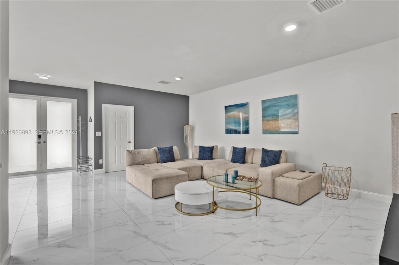 1968 NW 25th Ave, Miami, FL 33125 Photo