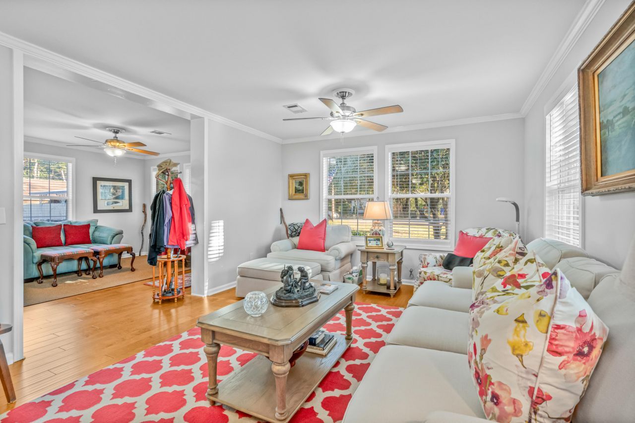 1522 N Avalon Circle Photo 12