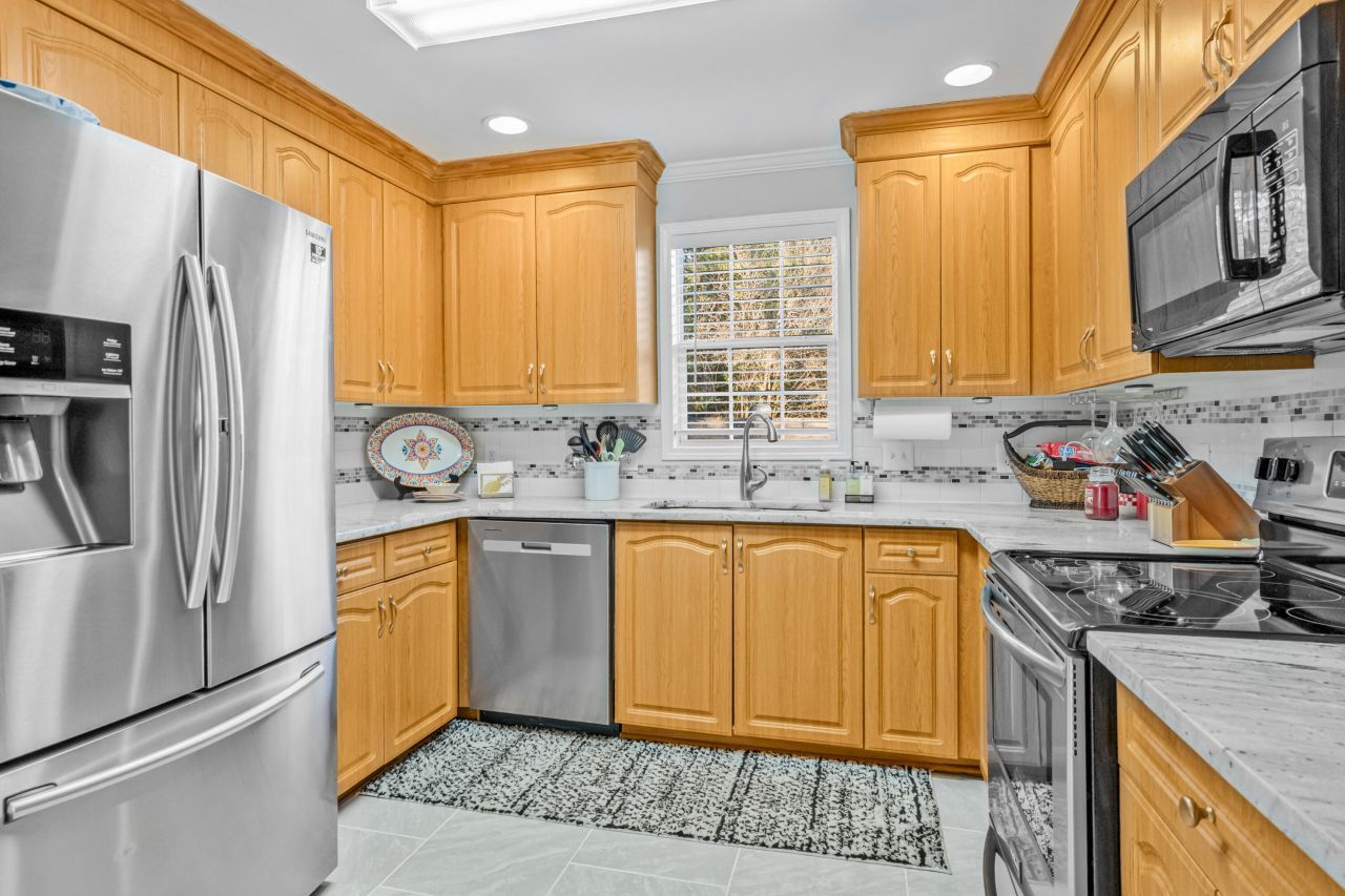 1522 N Avalon Circle Photo 13