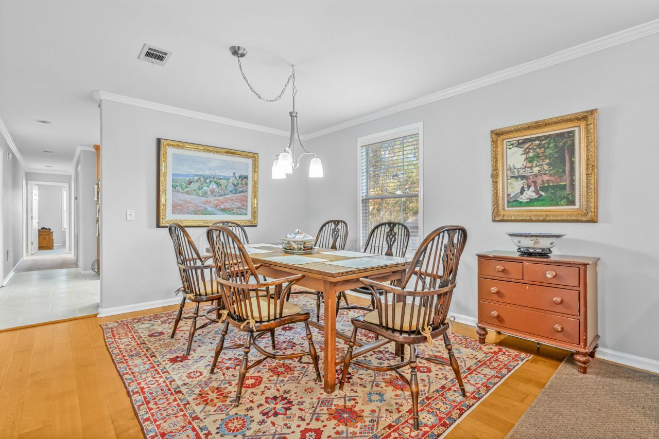 1522 N Avalon Circle Photo 7