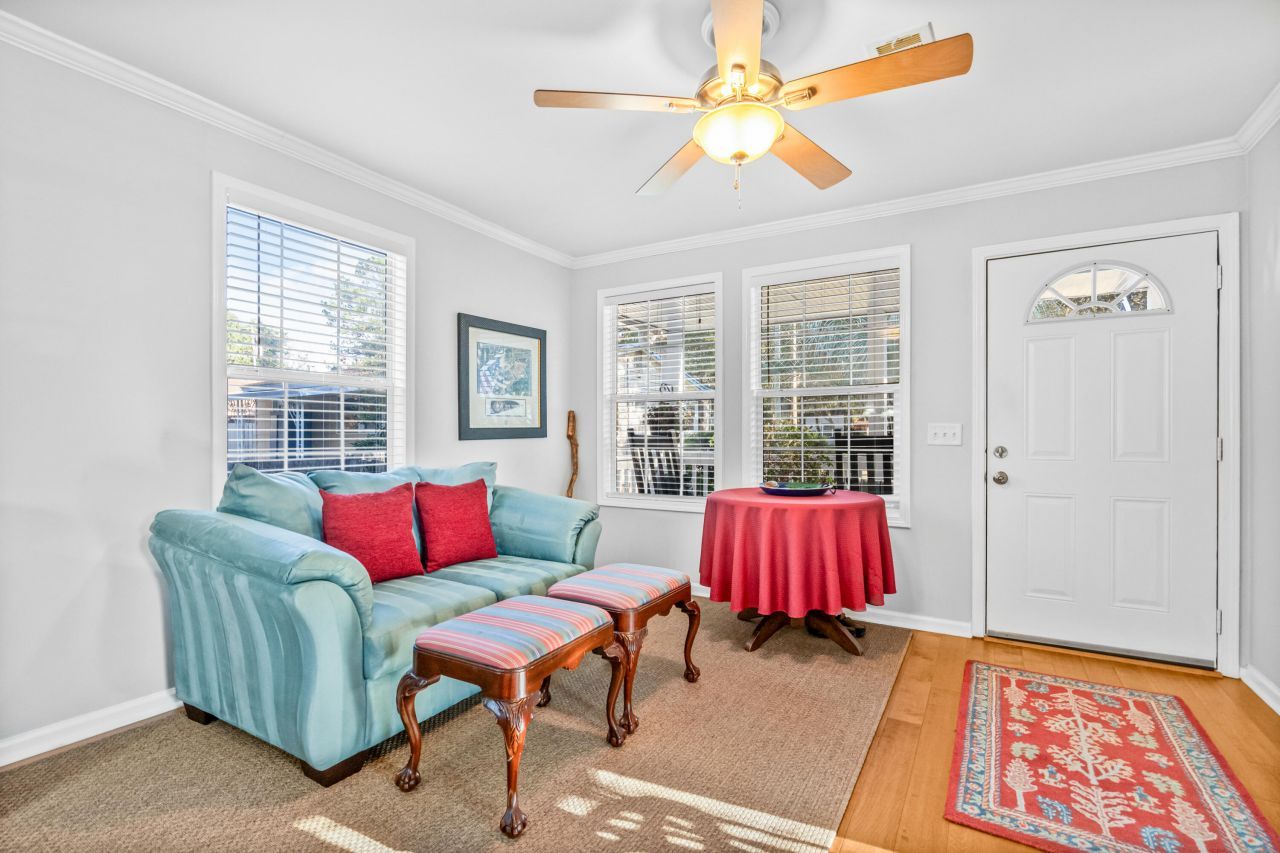 1522 N Avalon Circle Photo 7