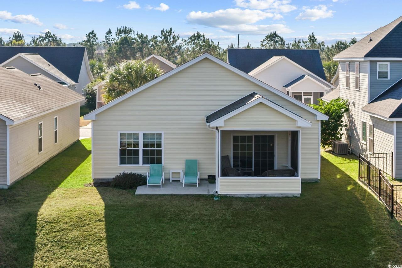 228 Palm Cove Circle Photo 37