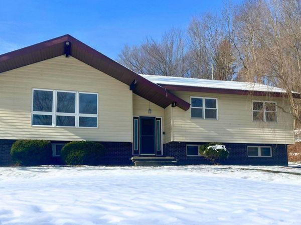 315 Lower Cady Road, Old Chatham, NY 12136