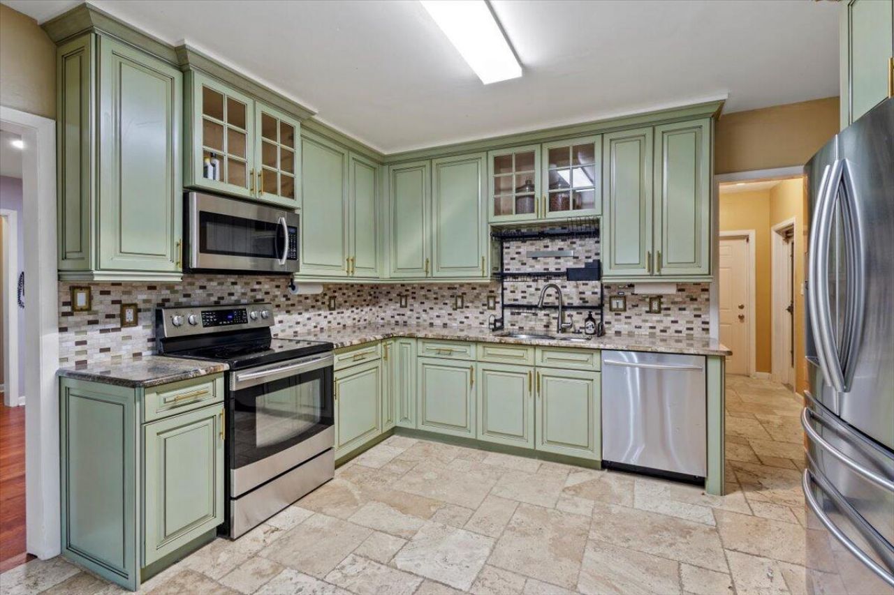 1407 Wyoming Avenue, Fort Pierce, FL 34982 Photo