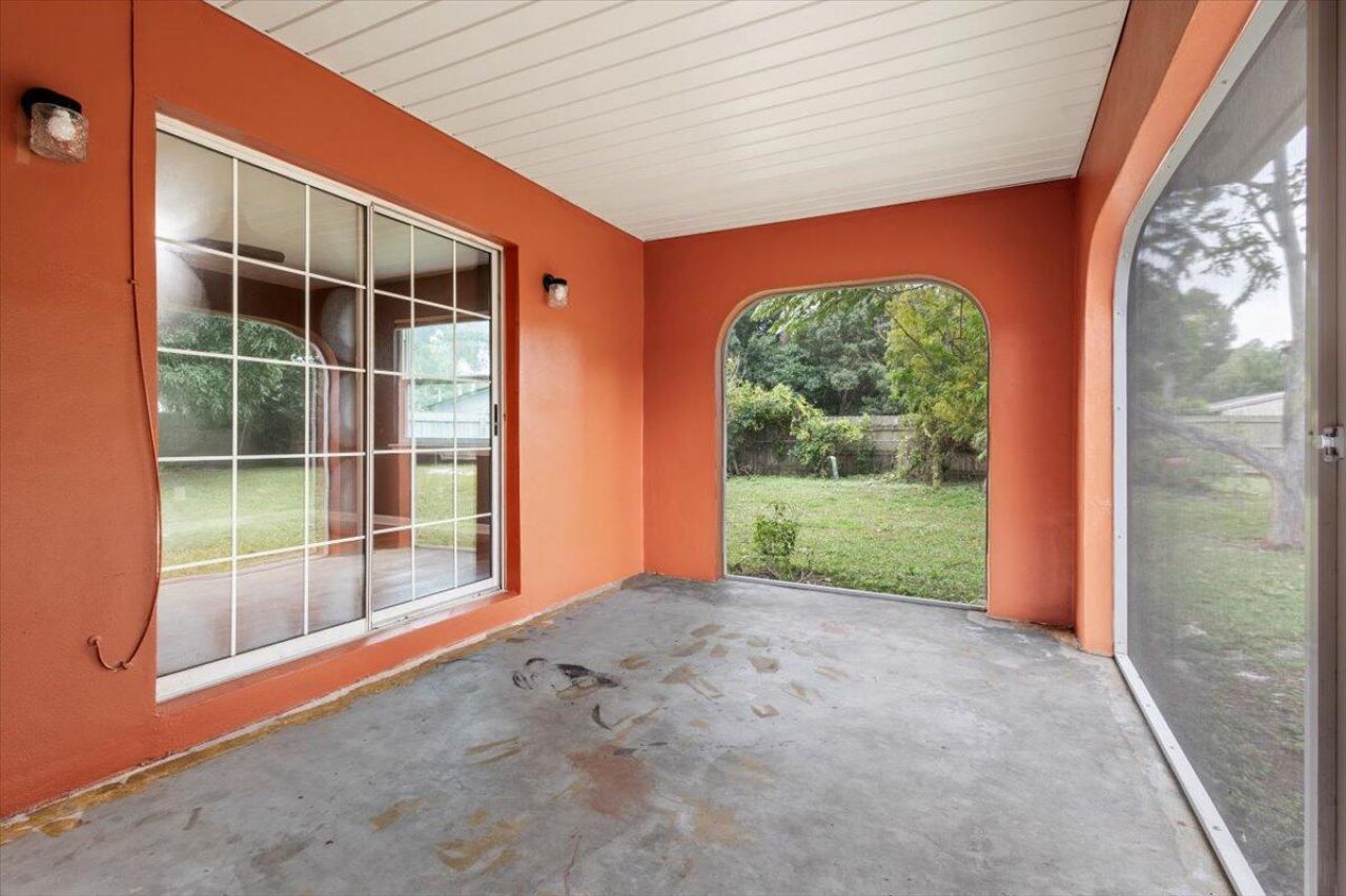 1407 Wyoming Avenue, Fort Pierce, FL 34982 Photo