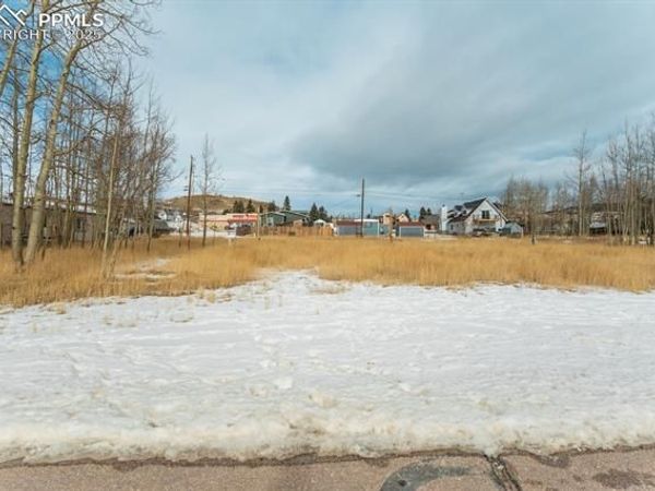 W Bennett Avenue, Cripple Creek, CO 80813