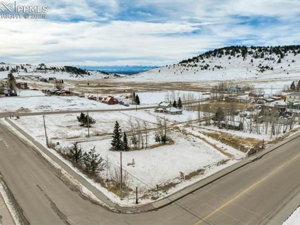 W Carr Avenue, Cripple Creek, CO 80813