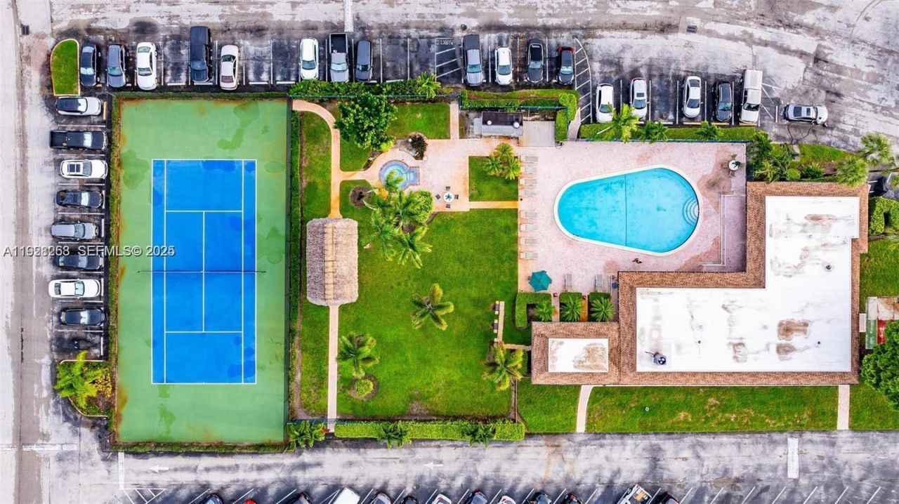 8161 SW 24th Ct, Unit 404, Davie, FL 33324 Photo