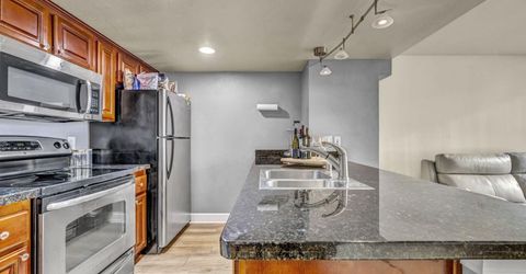 450 N Arlington Avenue, Unit 602, Reno, NV 89503 Photo