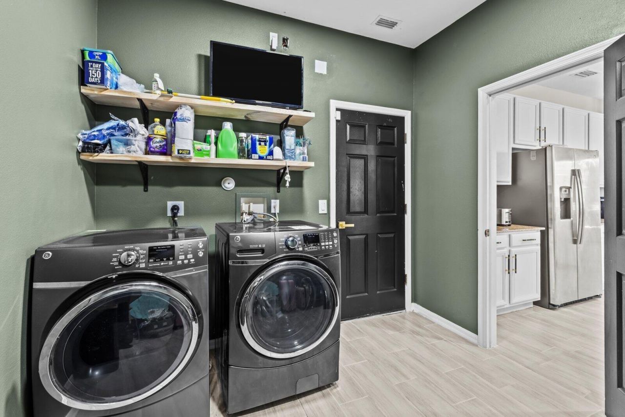 6909 NW Kowal Court, Port Saint Lucie, FL 34986 Photo