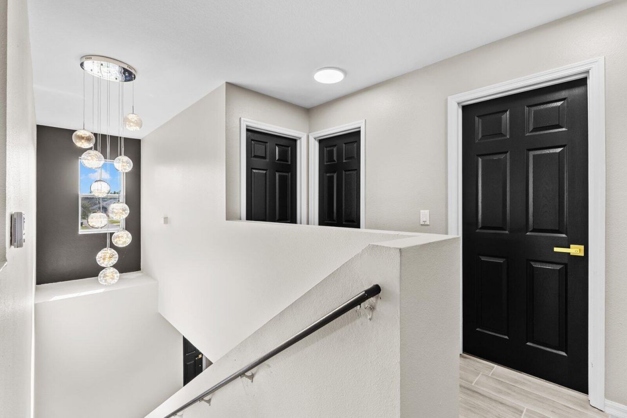 6909 NW Kowal Court, Port Saint Lucie, FL 34986 Photo